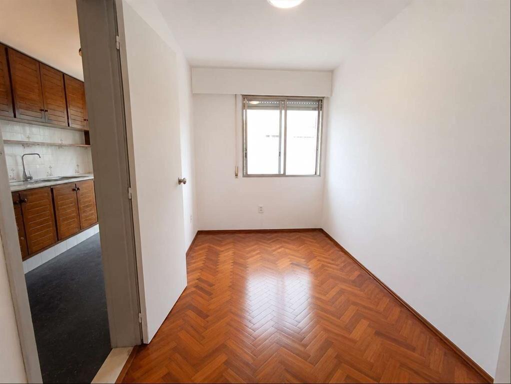 Alquiler Apartamento Pocitos 3 Dormitorios 2 Baños Garaje x