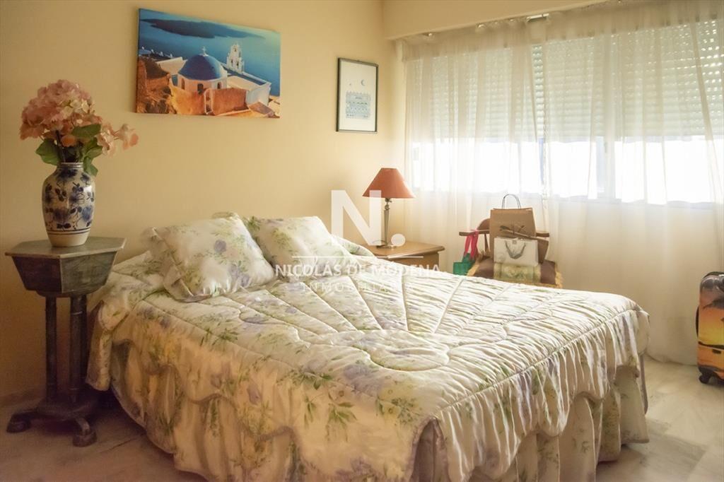 Apartamento en Roosevelt Center de 3 dormitorios
