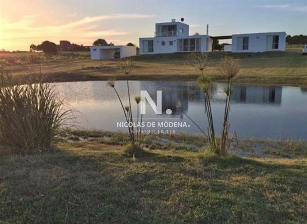 Casa en Venta de 4 dormitorios en La Pedreda