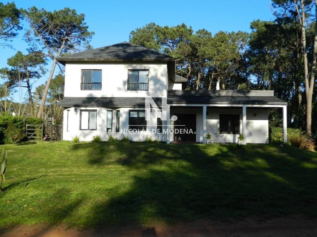 Casa en venta Barrio Cerrado La Arbolada - Punta