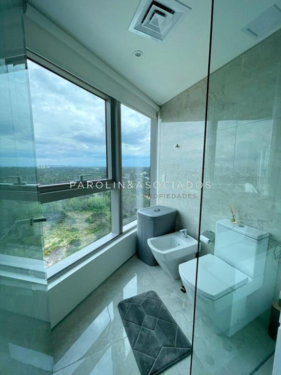 Venta apartamento 2 dormitorios en Torre Trump,