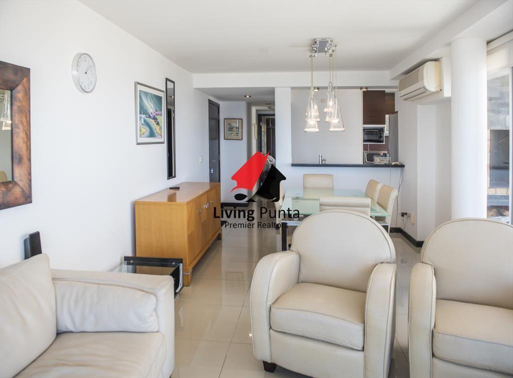 Vende hermoso Penthouse en Playa Mansa con azotea