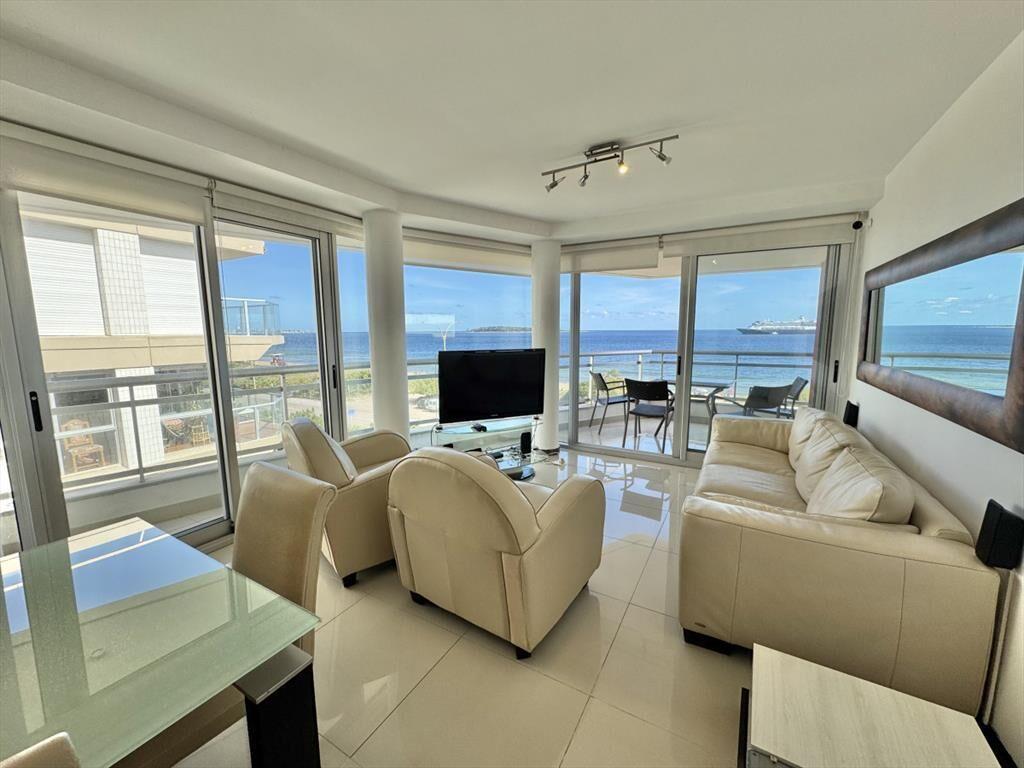 VENTA APARTAMENTO 2 DORMITORIOS - ACAPULCO BEACH