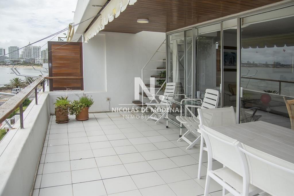 Departamentos en venta de 3 dormitorios Frente al