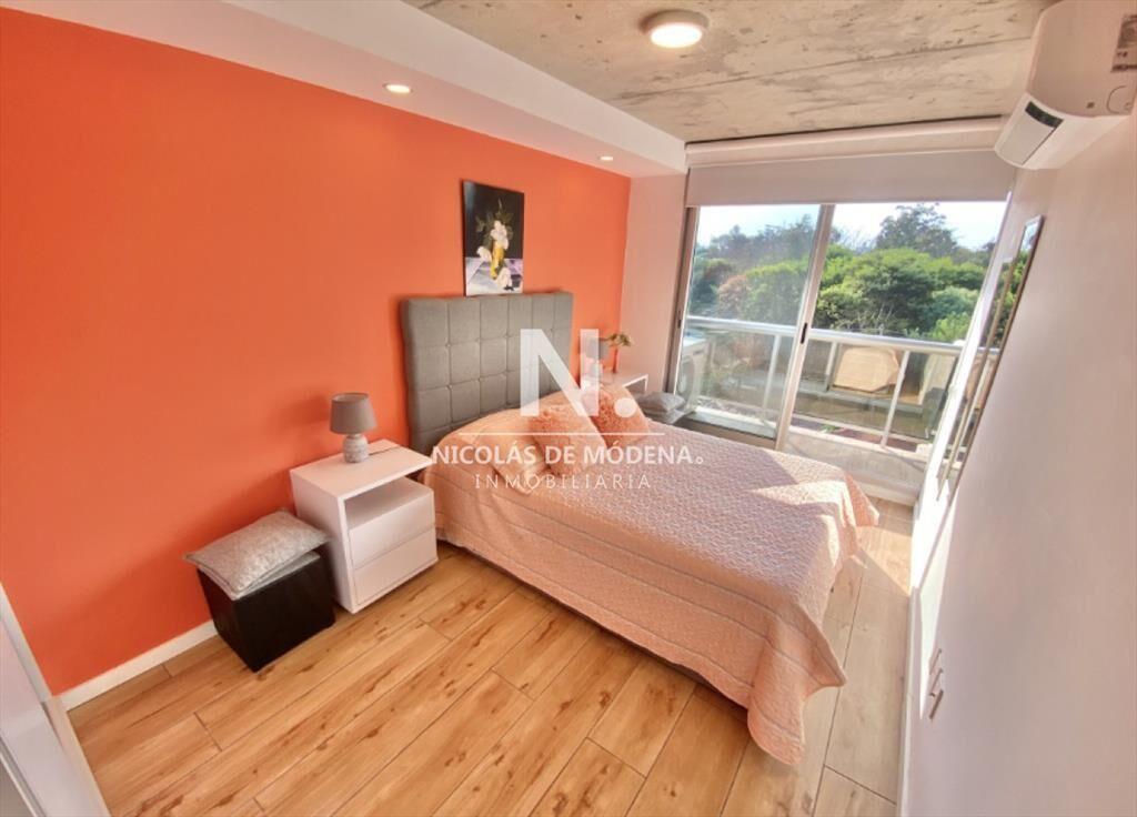 Vende apartamento de 1 dormitorio, con balcon en