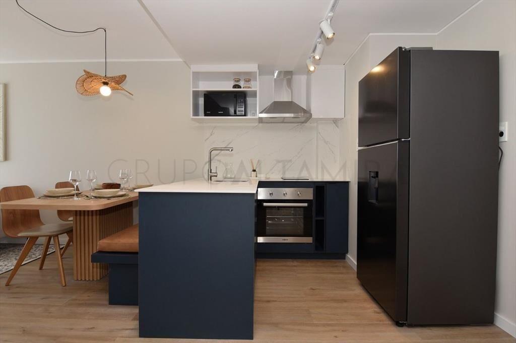 Venta apartamento 1 Dorm Pocitos con terraza