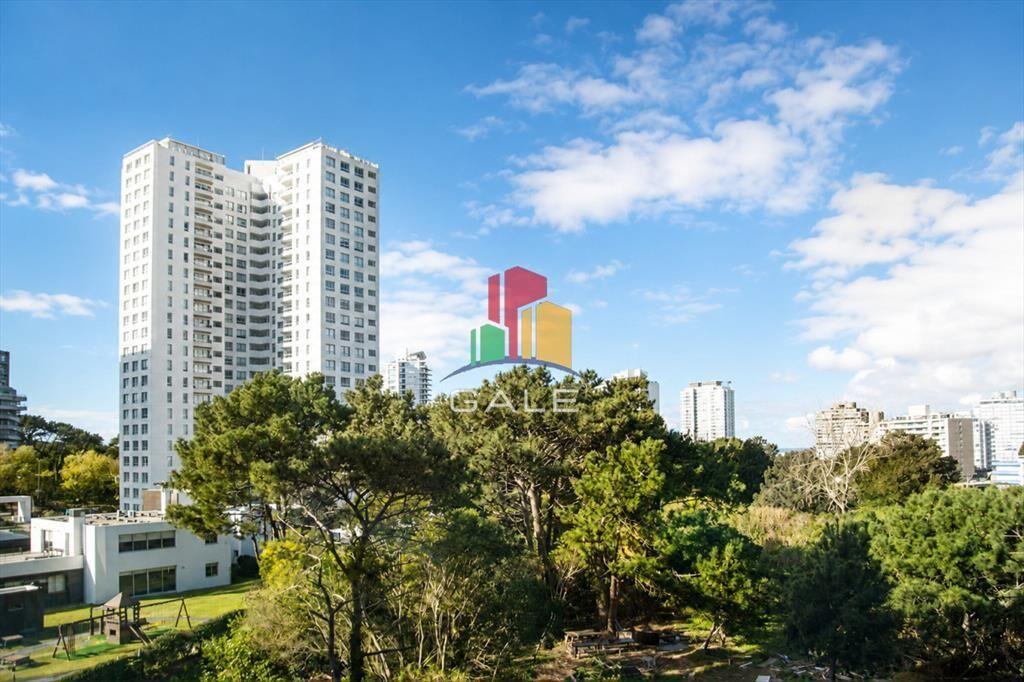 En venta apartamento de 3 dormitorios, en Brava Punta del E