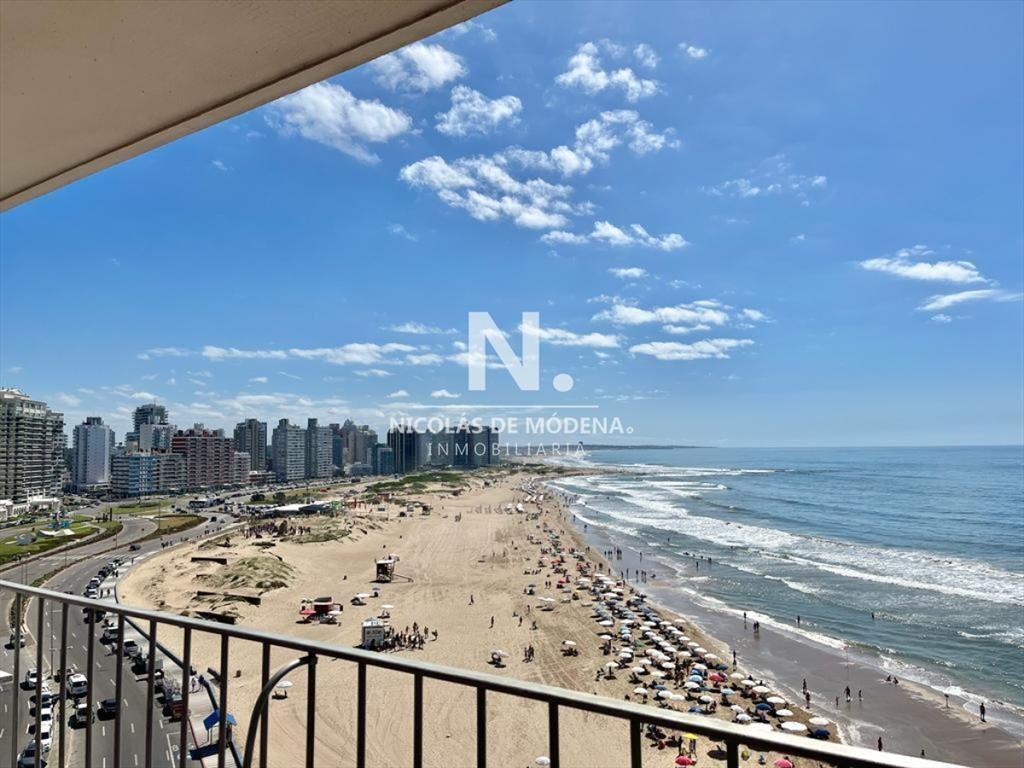 Apartamento de un dormitorio en venta en Punta