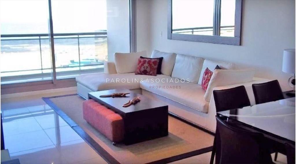 Apartamento en venta de 3 dormitorios en Torre