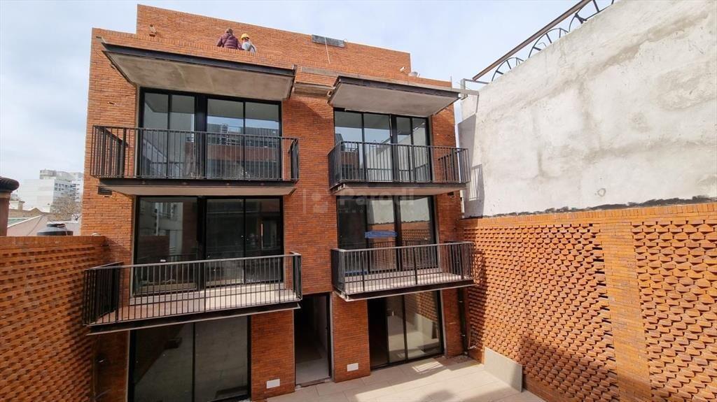 PARODI VENTA APARTAMENTO POCITOS  MONOAMBIENTES DUPLEX PENT