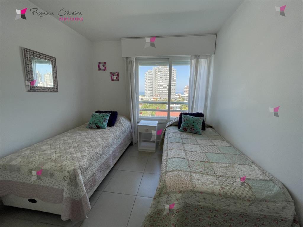 Apartamento en Aidy Grill, 3 dormitorios , venta, torre de