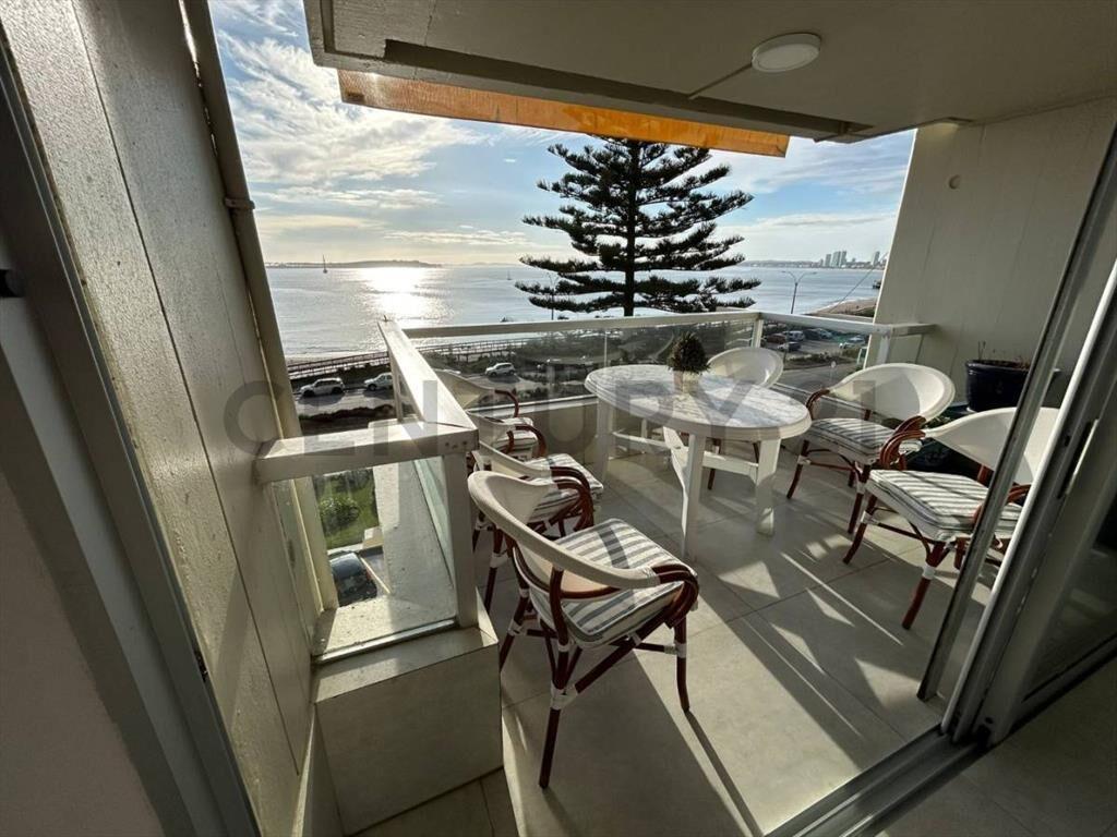 Apartamento De 3 Dormitorios En Alquiler Temporal, Inver...