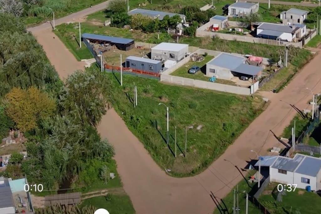 Venta de Terreno en Esquina - 646m² - La Paz, Canelones