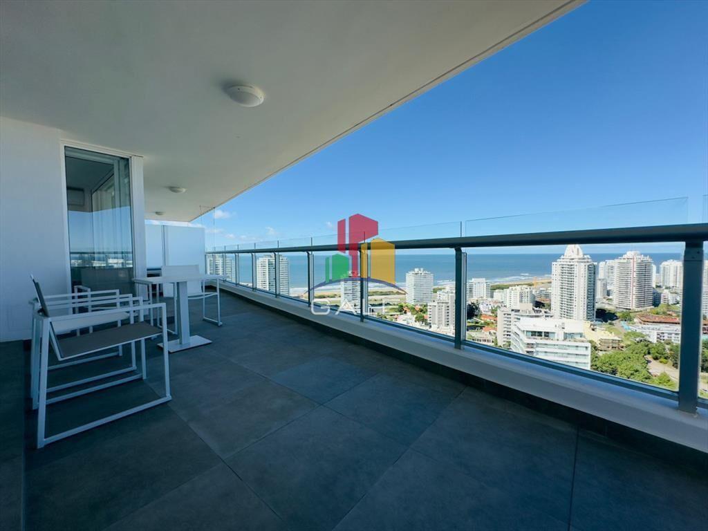 Penthouse en VENTA, 3 dormitorios en suite +