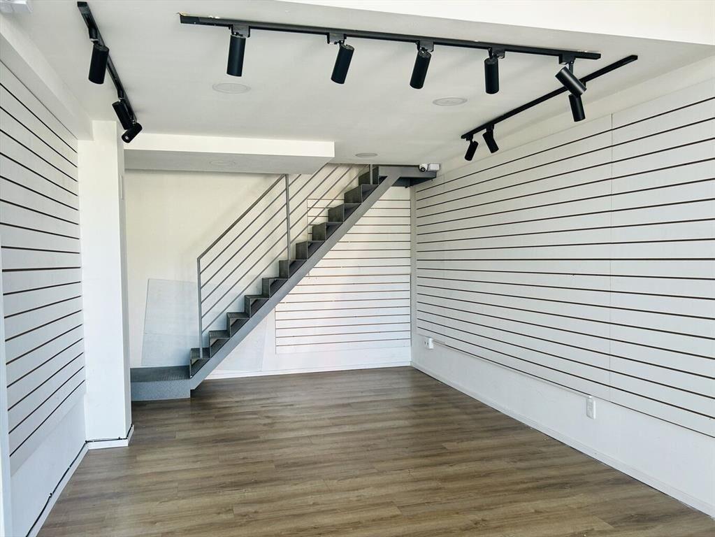 ALQUILER LOCAL COMERCIAL JUSTICIA CASI ARENAL GRANDE ZONA M