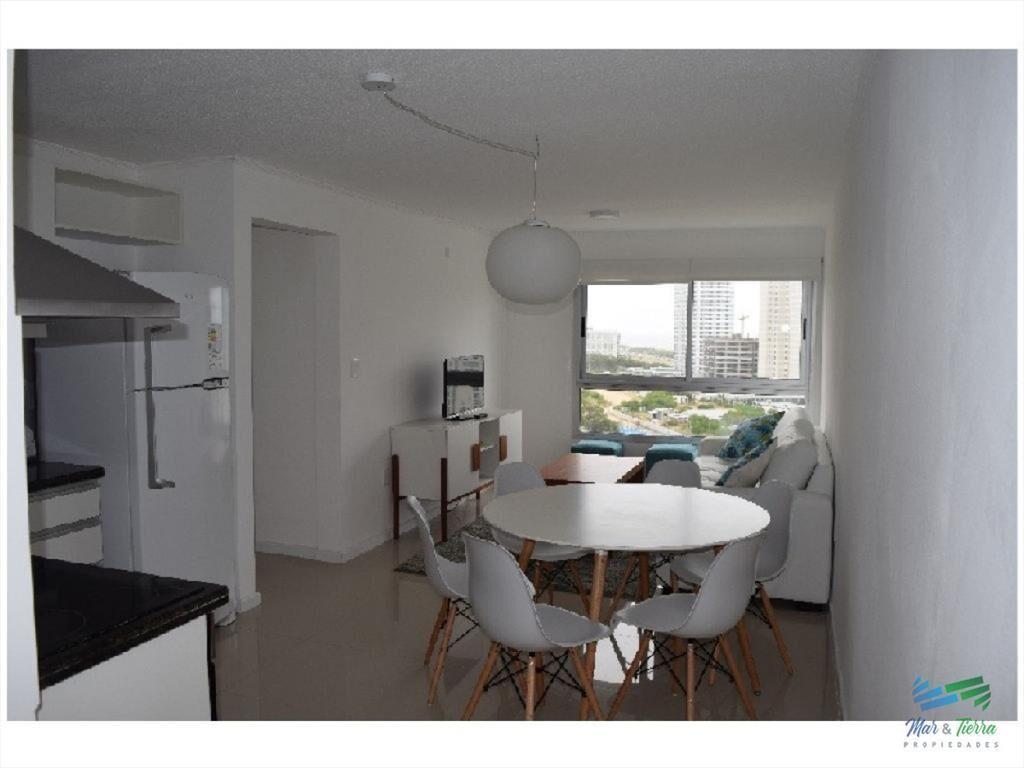 Apartamento en Aidy Grill, 2 dormitorios *