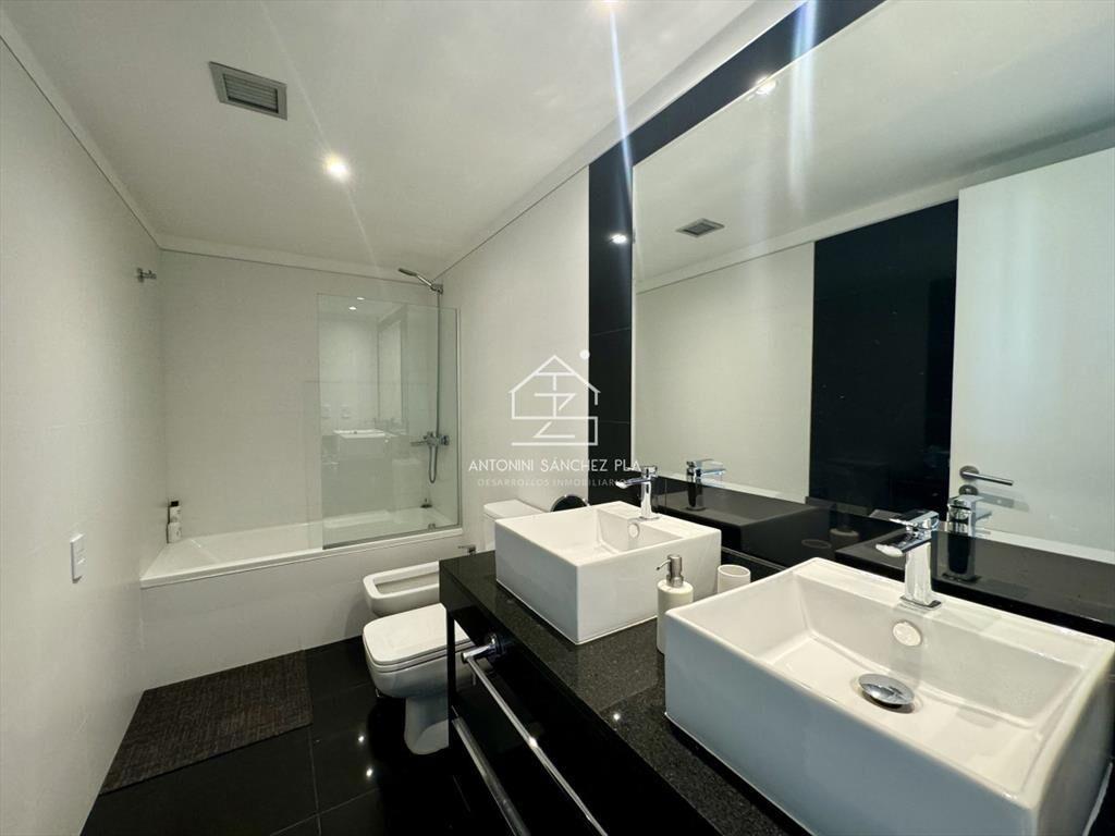 Apartamento en alquiler de 3 suites, en Aidy Grill, edifici