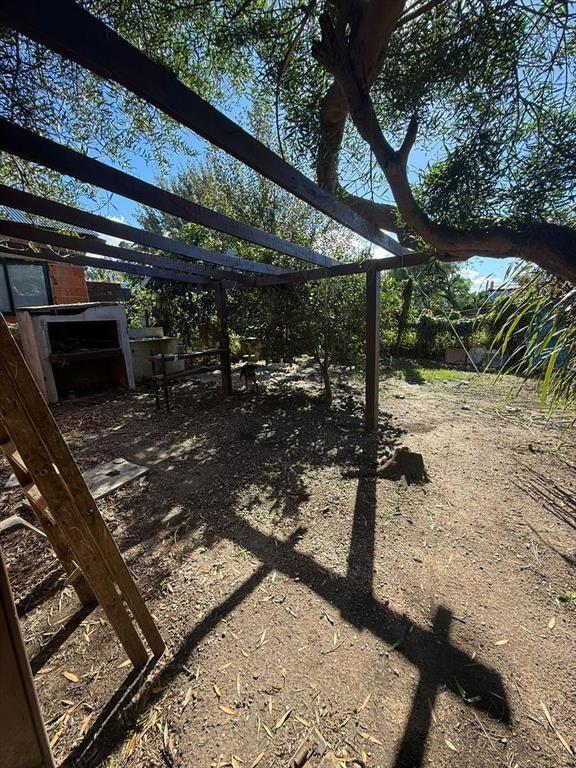 Cabaña de 2 dormitorios. Excelente construcción en Balneari