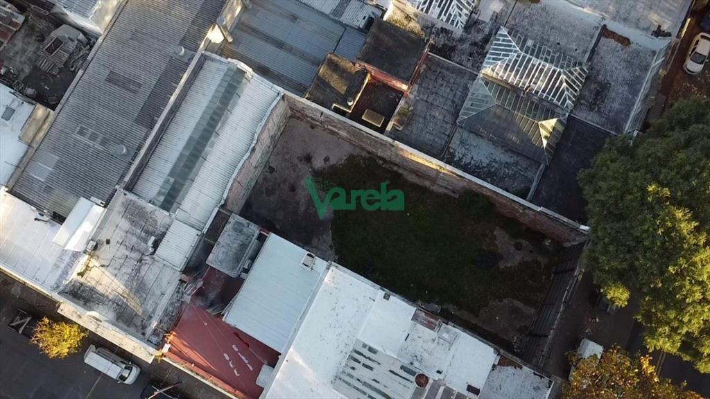 Venta terreno General Flores ideal edificio local