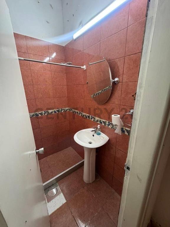 Venta Casa Sayago, 2 dormitorios con barbacoa y fondo, co...
