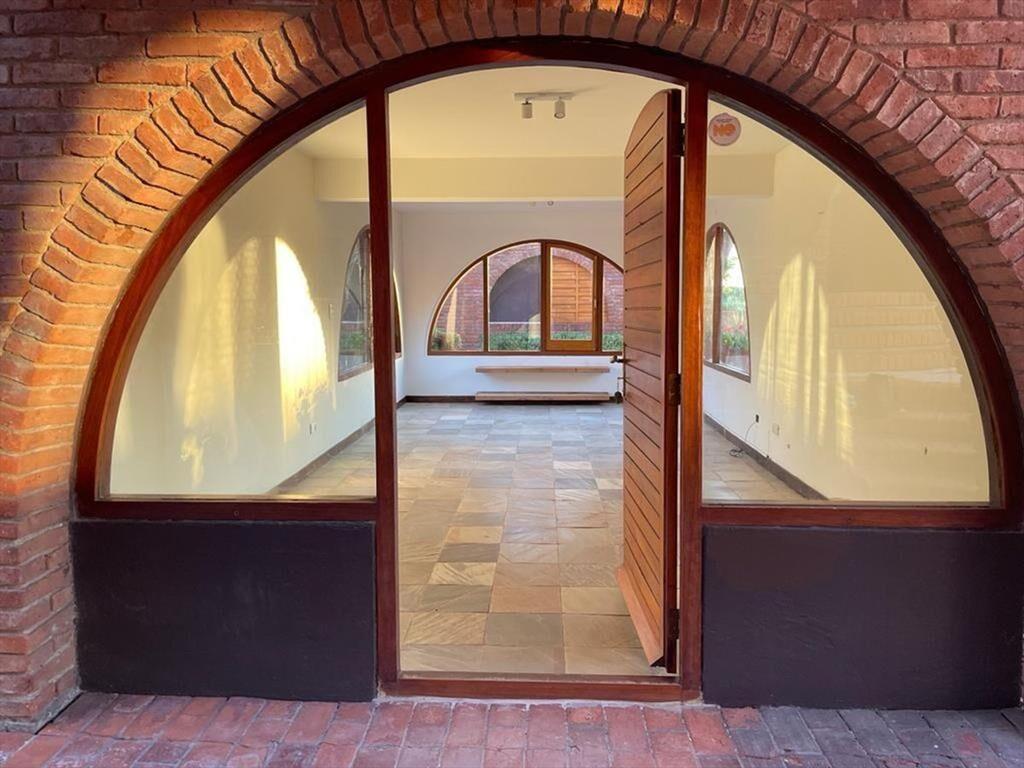 Venta local comercial Manantiales