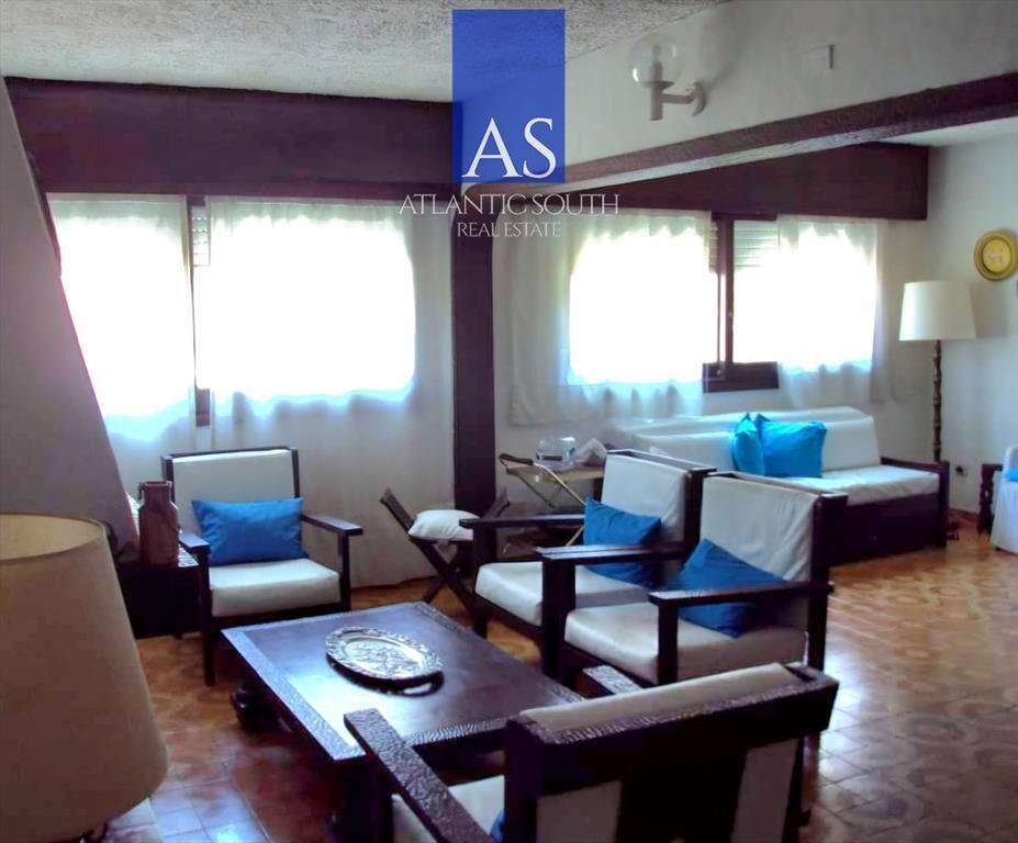 Apartamento de 3 dormitorios estufa a leña y al