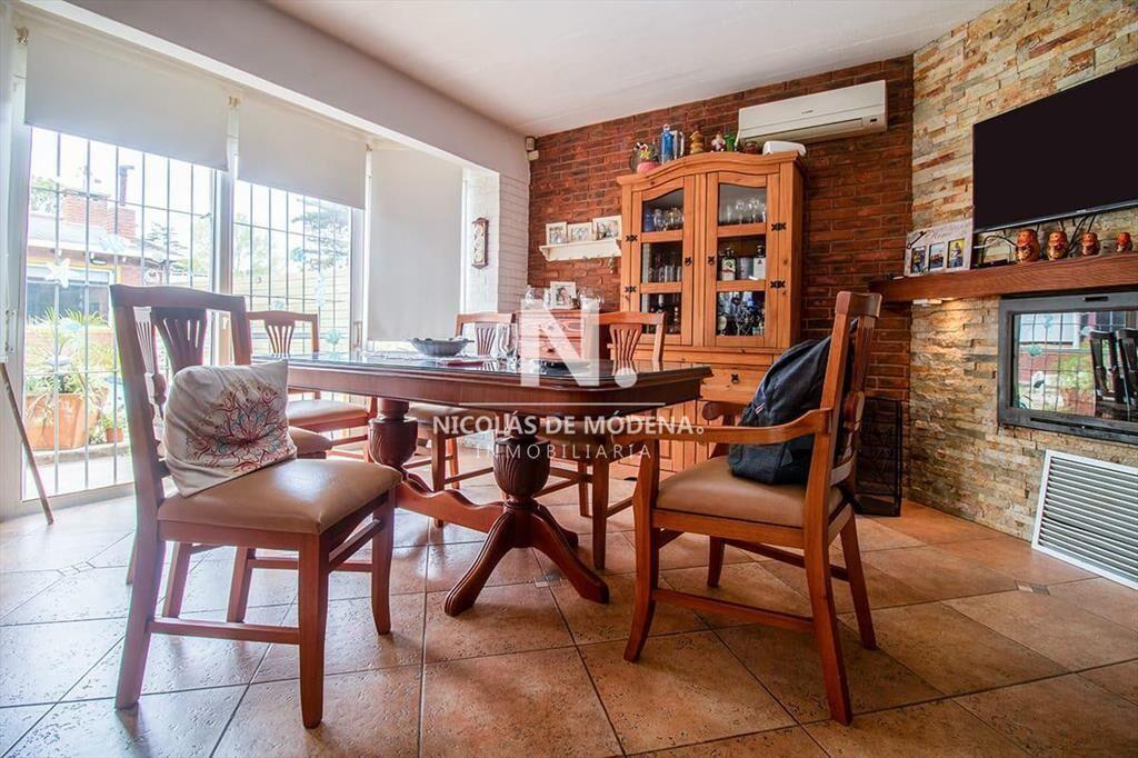 En venta casa de 4 dormitorios en Mansa Punta del