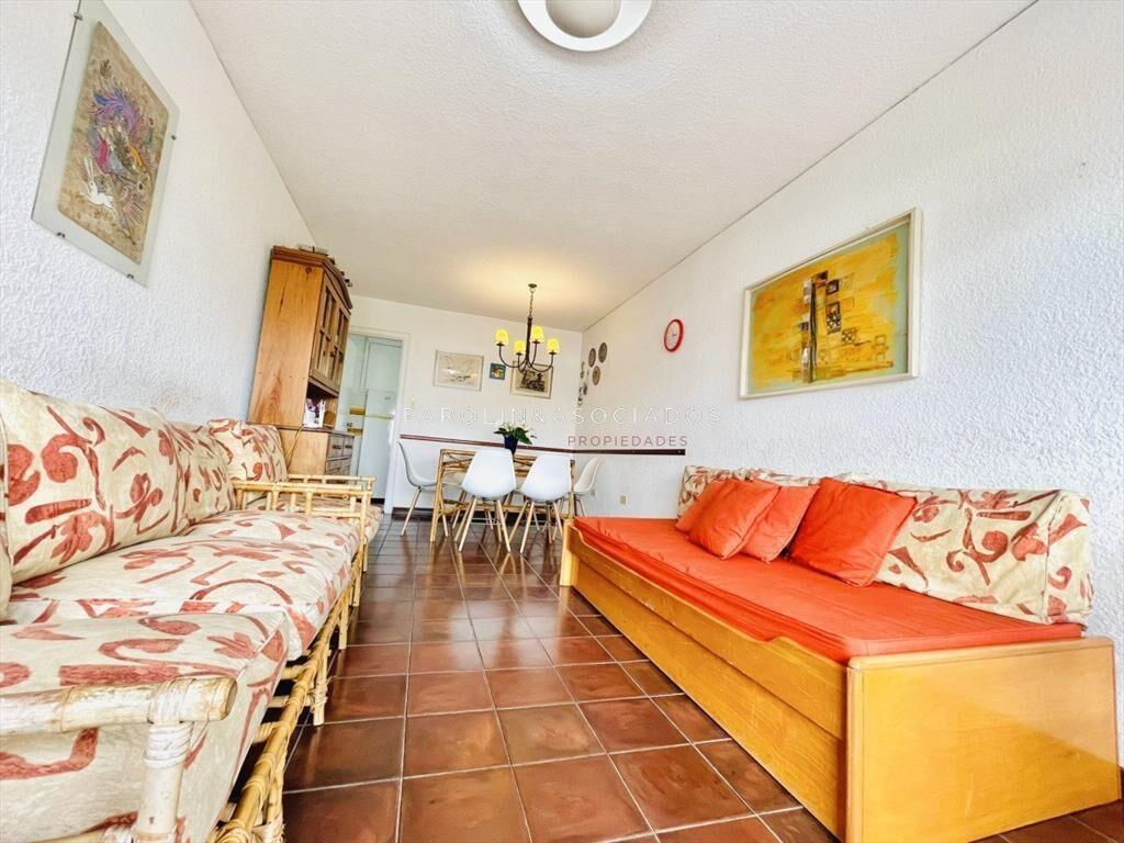 Apartamento de 2 dormitorios en venta en Athos Tower - Punt