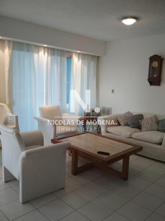 Vende apartamento de 3 dormitorios en Brava, Punta del Este