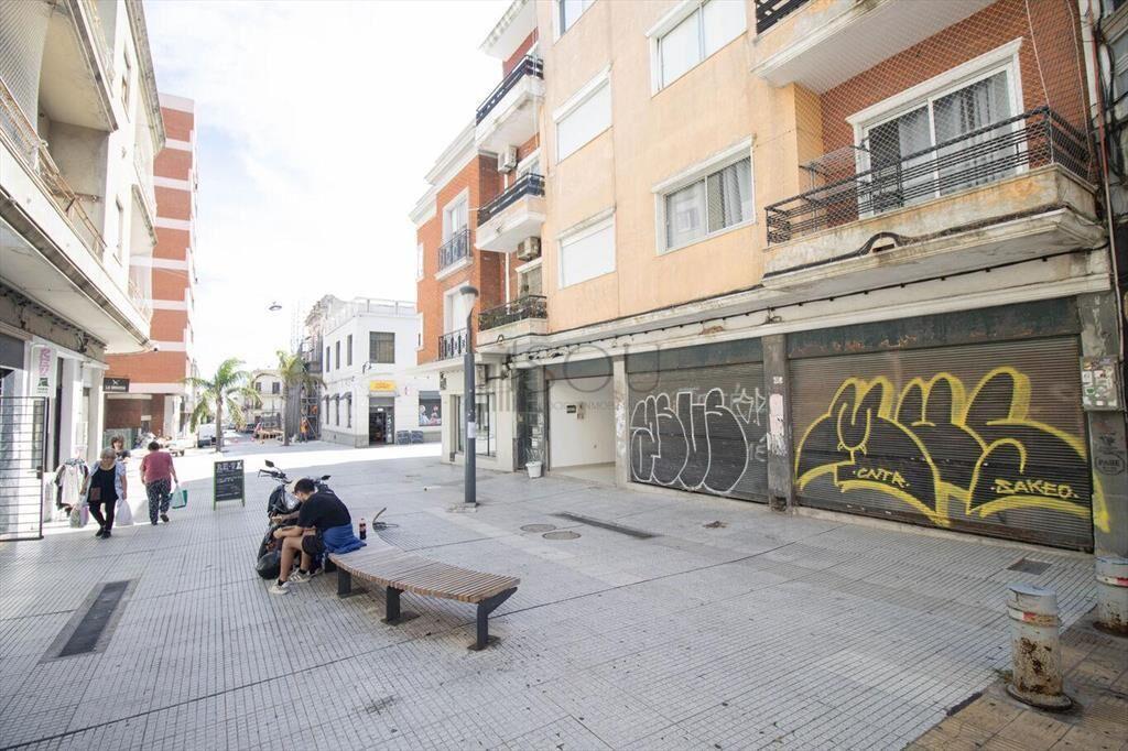 Alquiler local comercial Ciudad vieja de 58m2