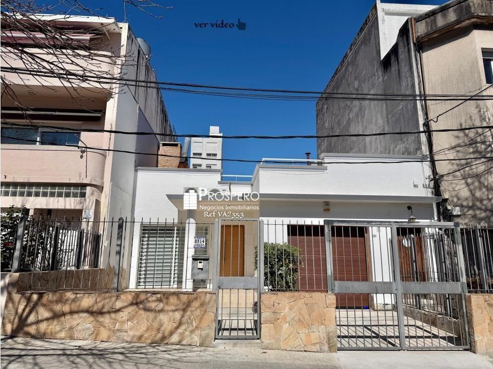 va2353/P/1 venta casa2dorm+esc. Parque rodo garaje/azotea