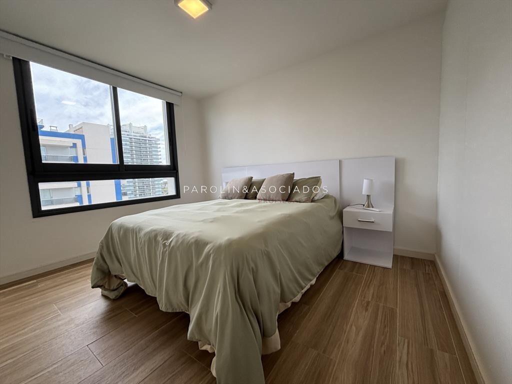 Apartamento en venta de 2 dormitorios en Punta