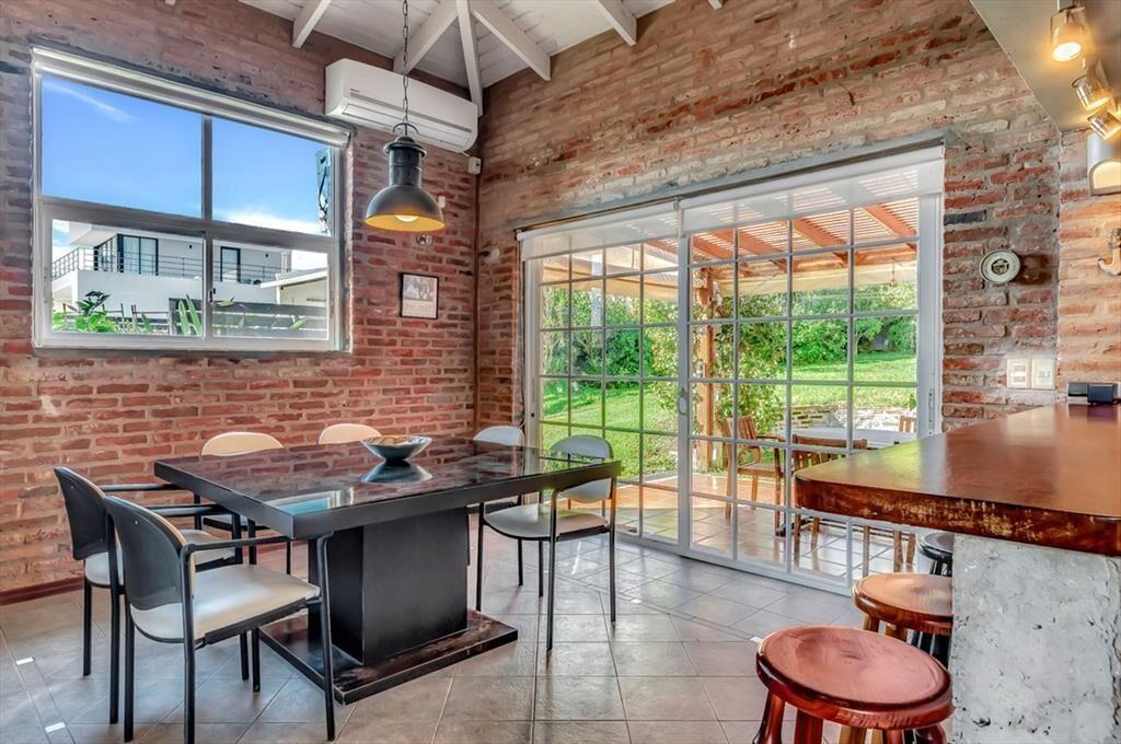 Casa en venta frente al mar en Piriapolis