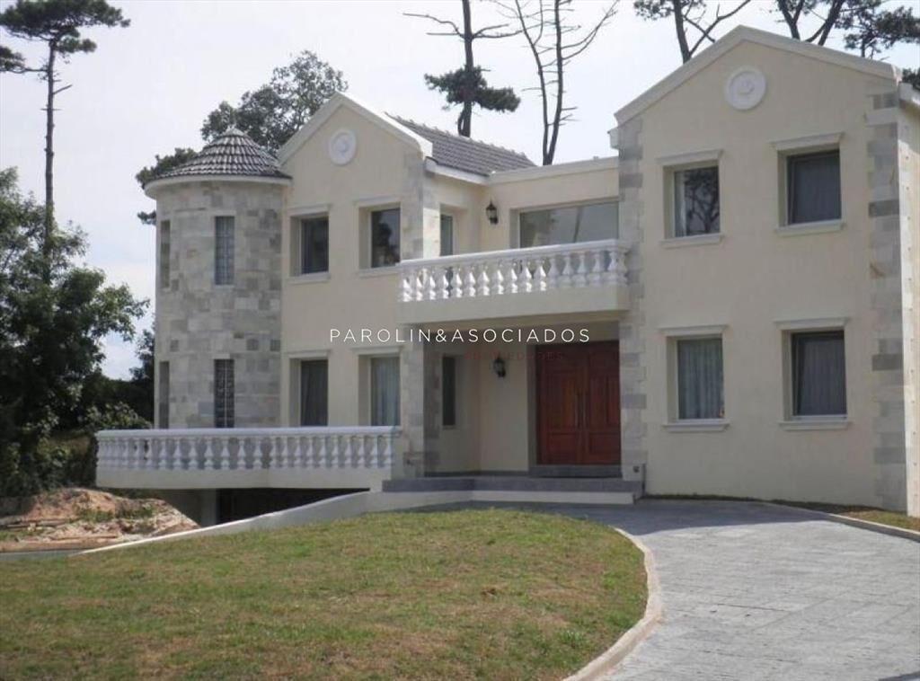 Casa en venta de 4 dormitorios en Mansa, Punta