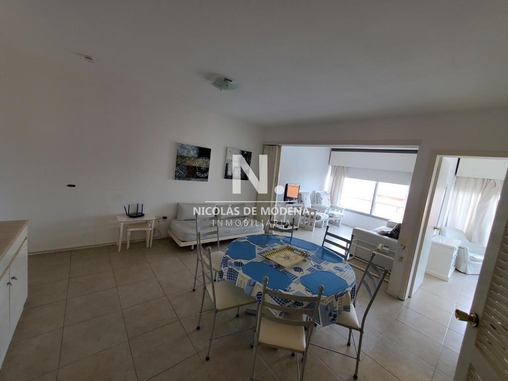 Venta de apartamento de 1 dormitorio en