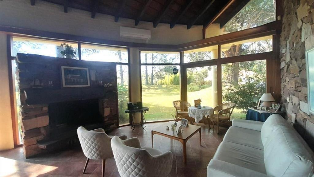 Casa venta 4 dormitorios Solanas