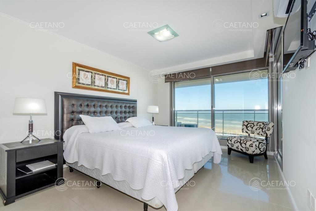 Venta apartamento 4 dormitorios. Playa brava, del