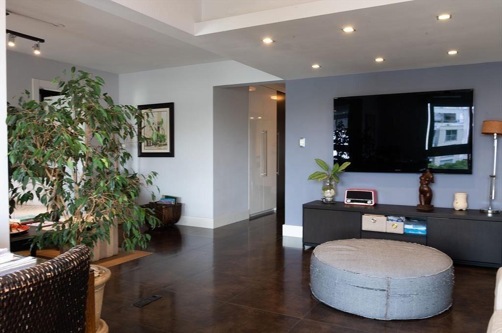 Alquiler Apartamento Amueblado 3 dormitorios y Garaje Buceo