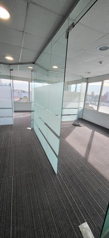 Venta oficina en WTC con 2 garajes