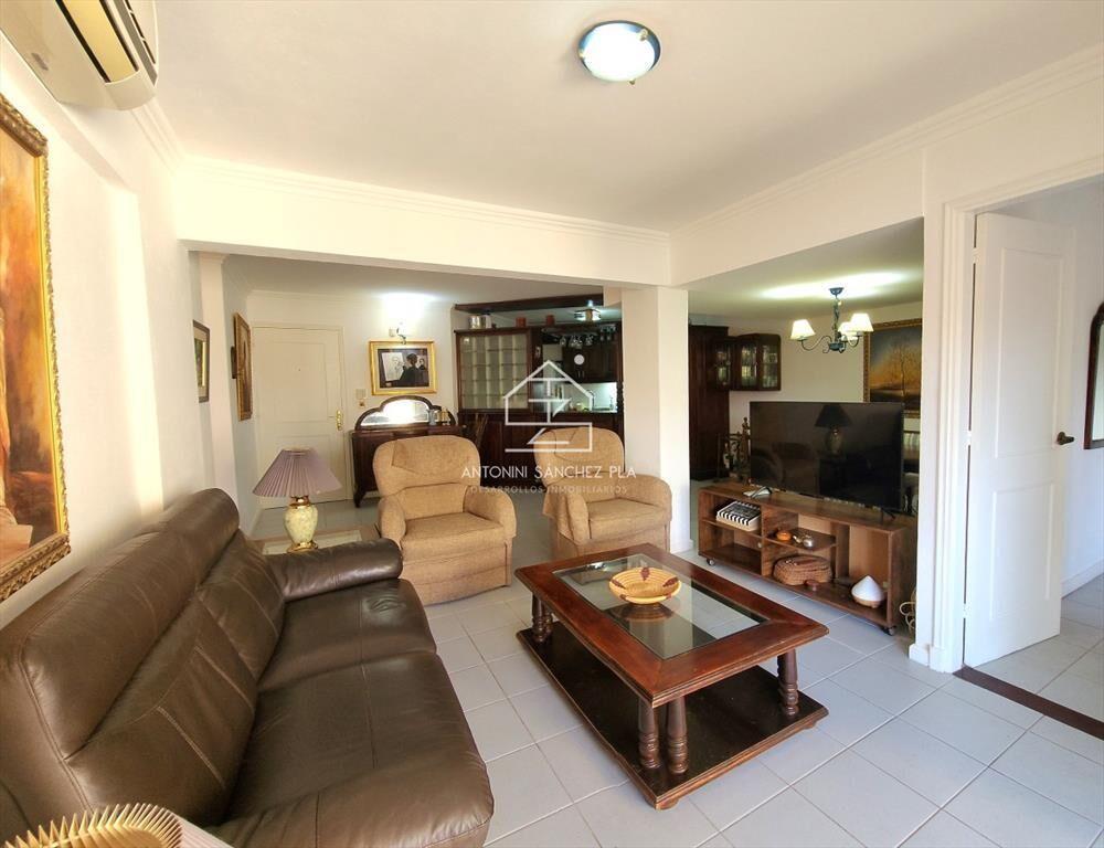 Apartamento 3 dormitorios primera linea frente al