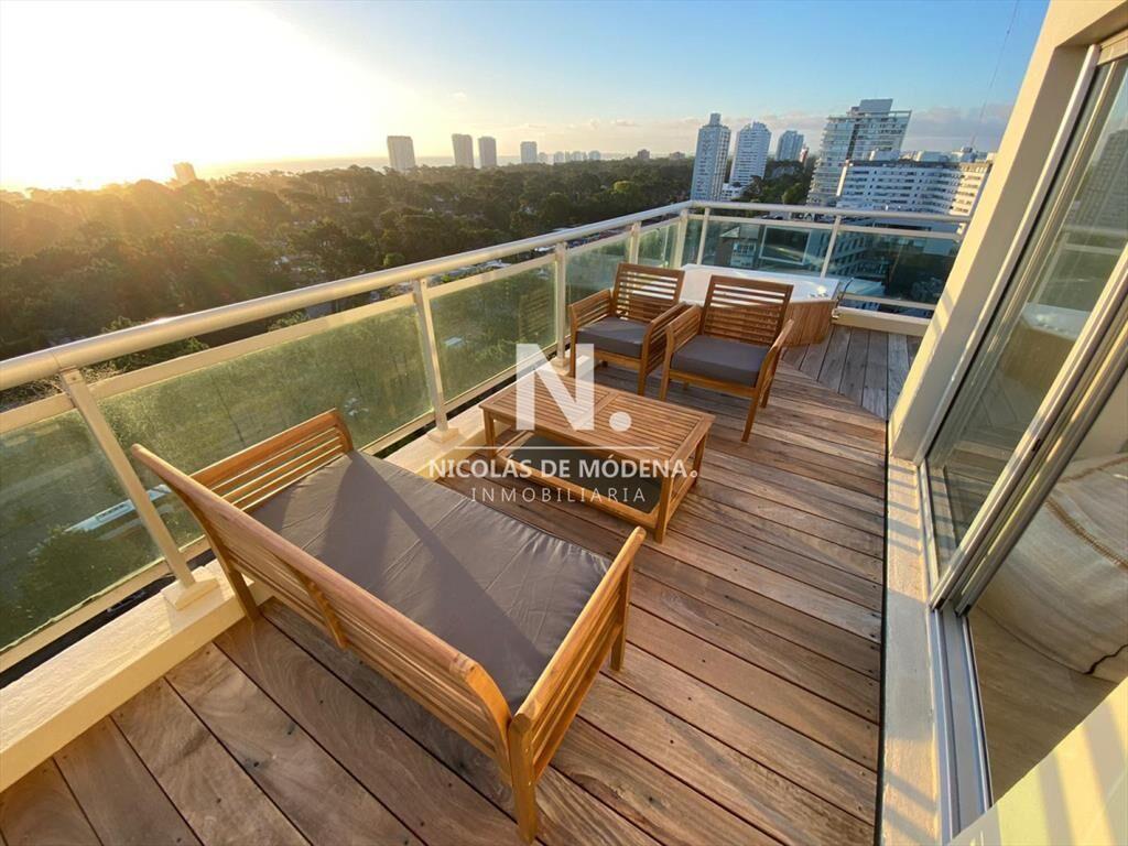 Apartamento en venta 3 dormitorios en Roosevelt