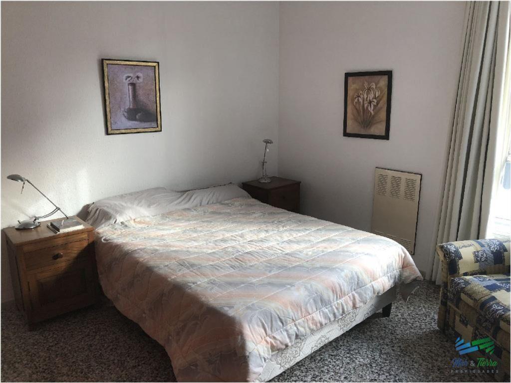 En venta apartamento 2 dormitorios sobre calle