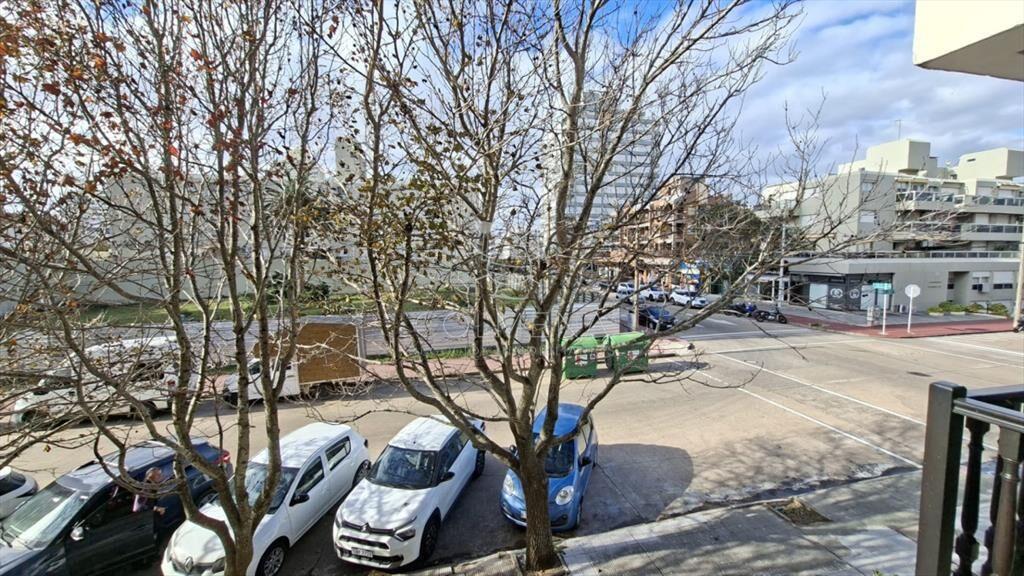 APARTAMENTO EN VENTA 2 DORMITORIOS PENINSULA