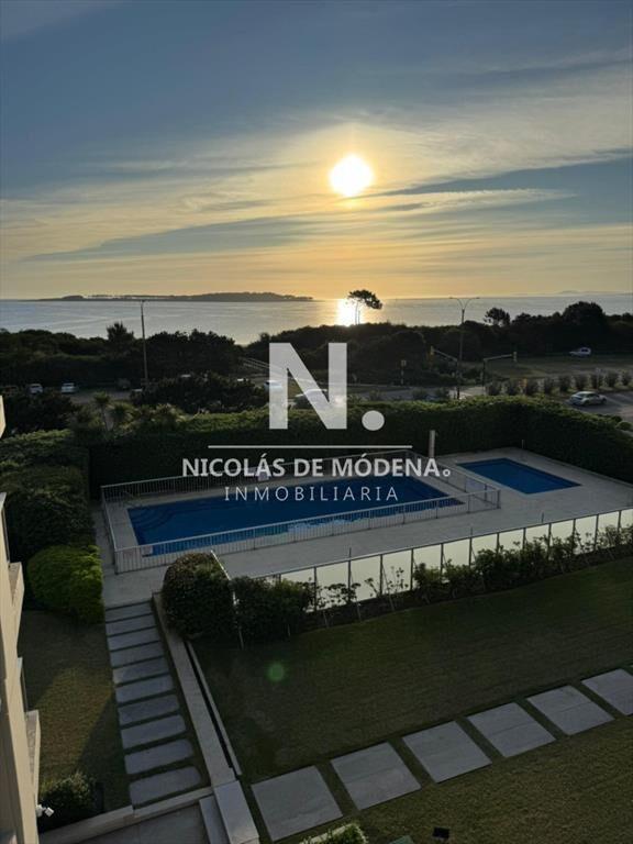 Apartamento en alquiler en primera linea de la mansa
