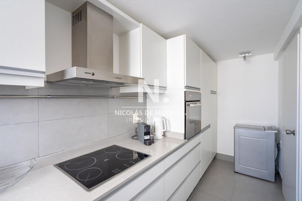 Vende apartamento de 2 dormitorios en Península,