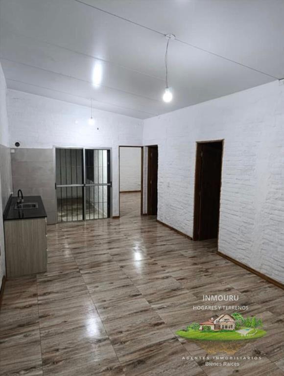 SE VENDEN DOS CASAS NUEVAS EN ZONA COLON (LIMITE SAYAGO)