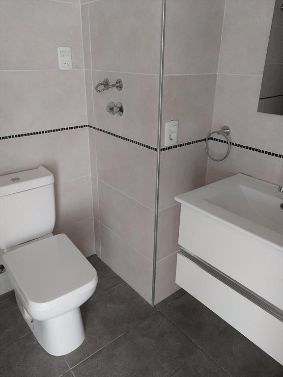 Venta Con Renta   2 Dormitorios  Lift Cordon Y Garaje Inclu
