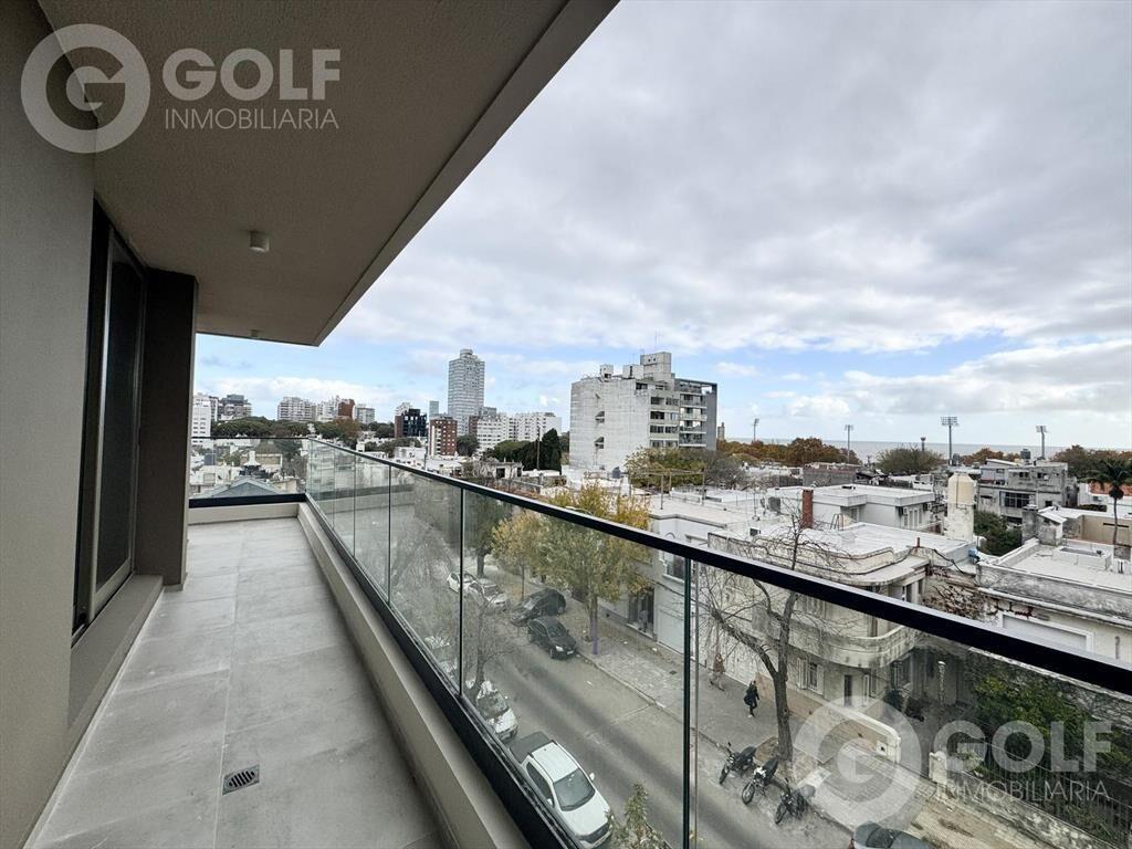 Venta Apartamento 1 dormitorio con Terraza - Parque Rodó -