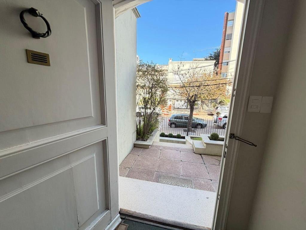 PARODI Venta casa 7 dormitorios Parque Batlle