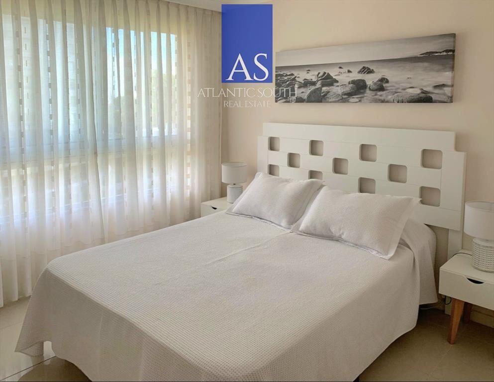 Apartamento de dos dormitorios en Ocean Drive ,